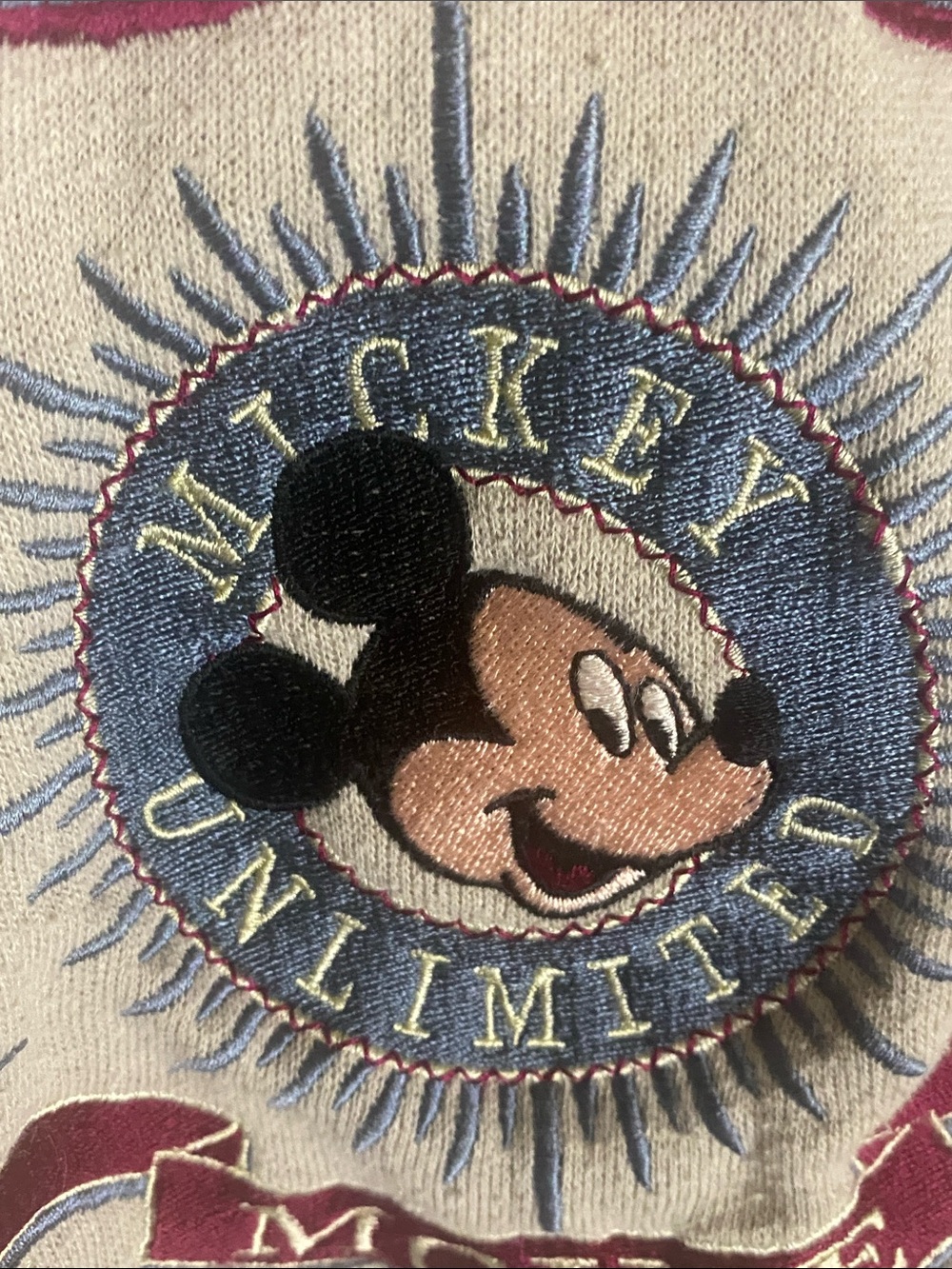 Disney Mickey Mouse Graphic Crewneck Sweatshirt gray red blue size Large - Picture 3 of 6